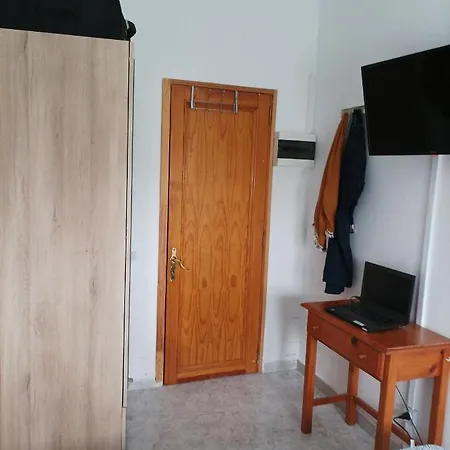 Casa Antonia Reyes, A La Sombra De Famara Appartement *