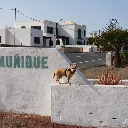Casa Antonia Reyes, A La Sombra De Famara Appartement Munique